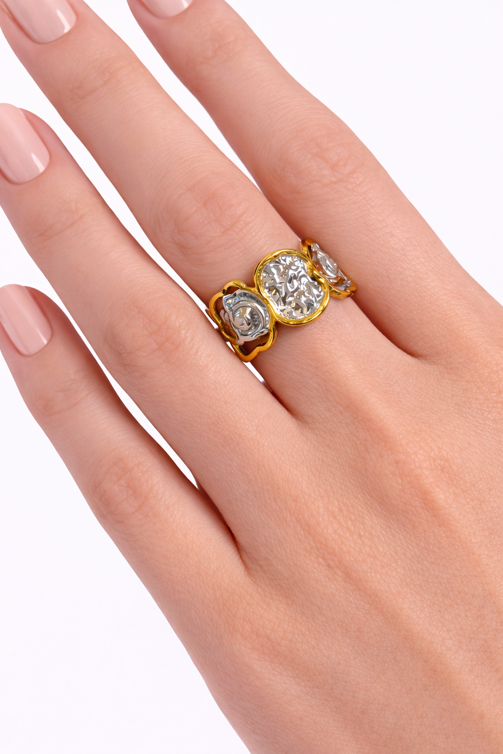 Anillo flores abstractas